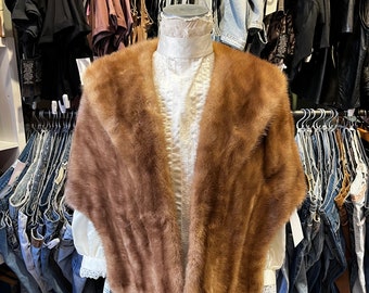 Vintage 50s blonde mink capelet