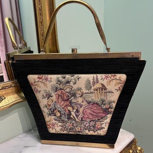 Vintage 1950s Trapezoid Needlepoint Tapestry Handbag with Lucite Kiss Lock Clasp