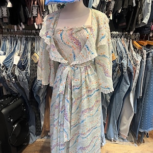Vintage 70s floral nylon slip + robe set