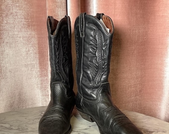 1990年代のヴィンテージ、ジェシーのブラック刺繍入りクラシック