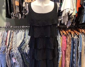 Vestido mini de fiesta con volantes y ribete de cuentas negras Patra Vintage Y2K