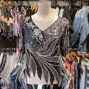 Vintage 1980’s Silk Pearl Sequin Beaded  Art Nouveau Deco Top Size M