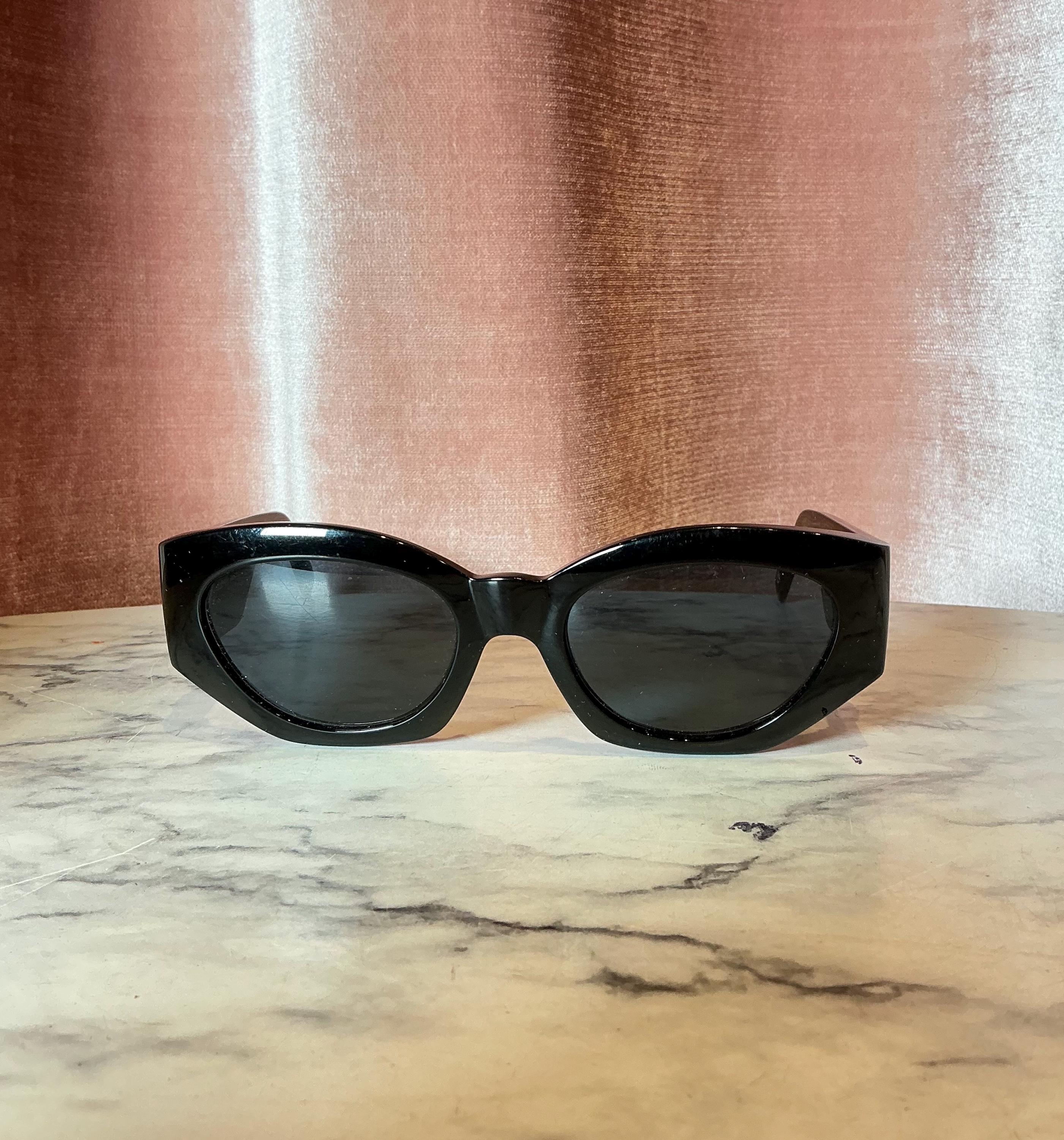 Vintage 90s Gianni Versace Chunky 420/C Black Oval Sunglasses - Etsy
