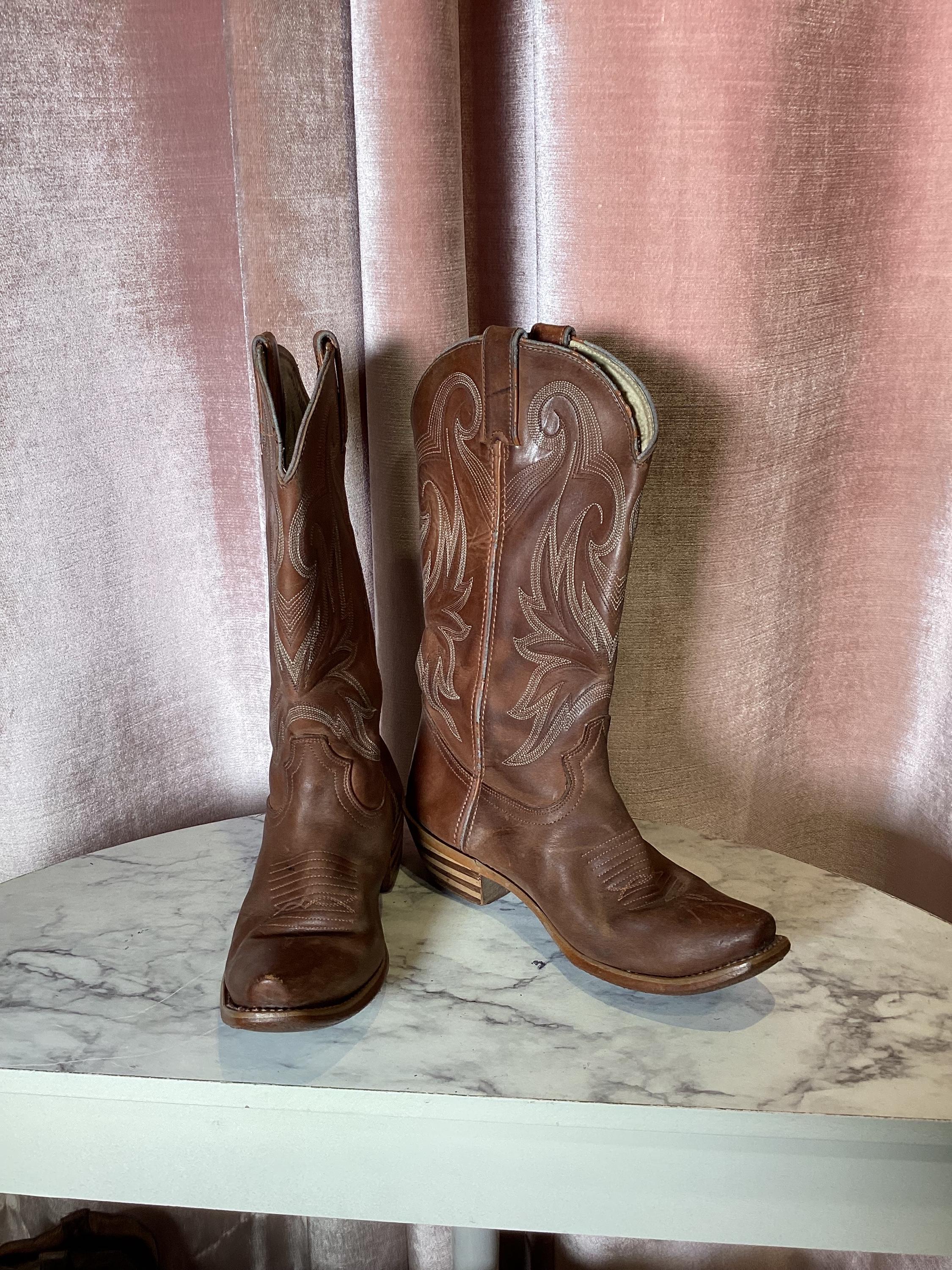 90s usa製 Vintage durango western boots Vintage 1990's Durango Western Embroidered Chic Leather