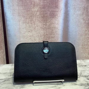 Bolsa tipo carteira dobrável em couro legítimo para passaporte