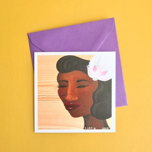 20 代の女の子の肖像画のグリーティング カード。ファッション愛好家へのプレゼントに最適。新しい家の壁の装飾に。ジャズ時代のイラスト。彼女の誕生日プレゼントに。
