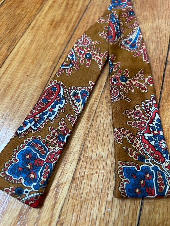 1960s Batwing Bow tie