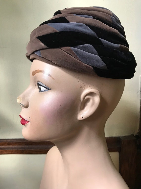 1950s Velvet Turban by Amy New York