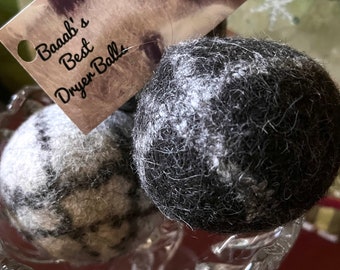 Handmade Wool Dryer Balls Gift Set: Sheep Yarn Decoration