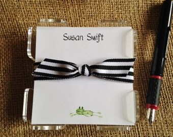 Mini Memos with Acrylic Holder;  Note paper with holder; Memos in Lucite holder; Lucite holder with note paper; Paper in Acrylic Holder
