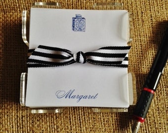 Mini Memos with Acrylic Holder;  Note paper with holder;  Memos in Lucite holder; Lucite holder with note paper; Paper in Acrylic Holder