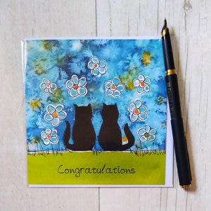 Carte d'anniversaire de chats noirs. Carte de chat. Carte imprimée. Joyeux anniversaire de la part des chats ou carte de félicitations.