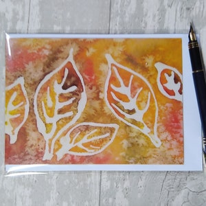 Carte d'anniversaire (carte imprimée) Carte de voeux de feuilles d'automne.