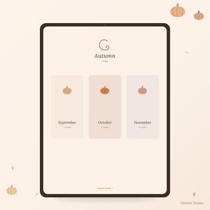 Può includere: Uno schermo di tablet digitale che mostra una pagina di pianificazione dell'indice autunnale. L'interfaccia presenta tre sezioni rettangolari verticali etichettate September, October e November, ciascuna con 4 weeks e una piccola icona di zucca.