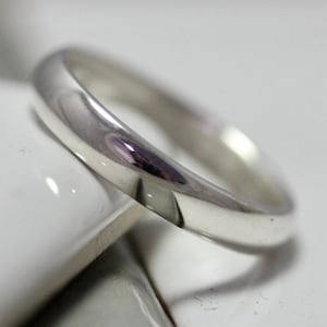 Comfort Fit Silver Wedding Ring Half Round Dome Chunky Men&#39;s Women&#39;s Any Gender 4mm Dome Wedding Band Shiny or Brushed  Recycled Silver