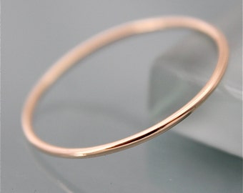 14 k SOLID Gelbgold dünn 1mm Stapelband Spacer Ring glatt glänzend Finish Eco Friendly Recycling Gold