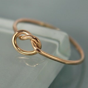 Knot Ring 14k Gold Thin Round Simple Stacking Band Midi Ring Love Knot Recycled 14k SOLID Yellow, Rose or White Gold Shiny Finish