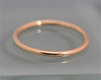 1.5mm Gold Ring 14k SOLID Gelb Gold Stapel Band Voll Rund Glatt Glänzend Gebürstet oder Gehämmert Umweltfreundlich Recycled Gold Tinysparklestudio