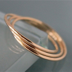 18k Solid Yellow Gold Rolling Ring Ukraine Triplet Wedding Band Interlocked Infinity Russian  Puzzle Ring 3 Thin Smooth Bands Shiny Finish