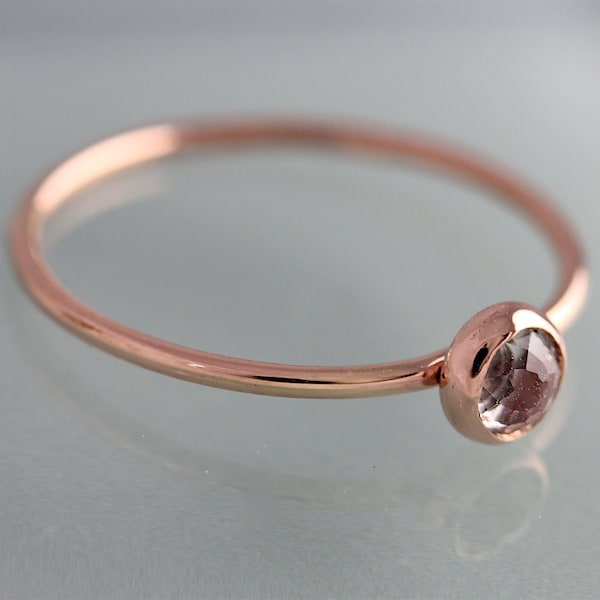Topacio Blanco 14k Anillo de Oro Rosa Piedra de Nacimiento Oro Sólido Espaciador de Banda de Apilamiento Simple Anillo promesa Por Tinysparklestudio