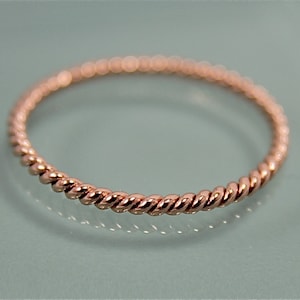 Twist Ring 14k SOLID Rose Gold 1.5mm Twisted Rope Infinity Band Stacking Ring Shiny Finish Eco Friendly Recycled Gold