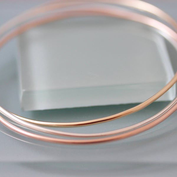Interlocked Bangles Tri Color Set of 3 Sterling Silver Rose Yellow Gold Filled Smooth or Hammered Trinity Bangle  Stacking Bracelet
