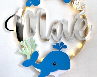 Veilleuse enfant bébé led personnalisé prénom baleine lumineuse décoration chambre cadeau naissance anniversaire baby shower baptême Noël