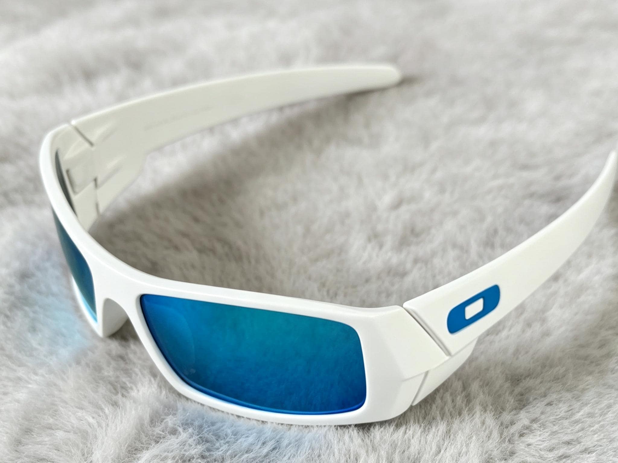 White Oakley Gascan - Etsy