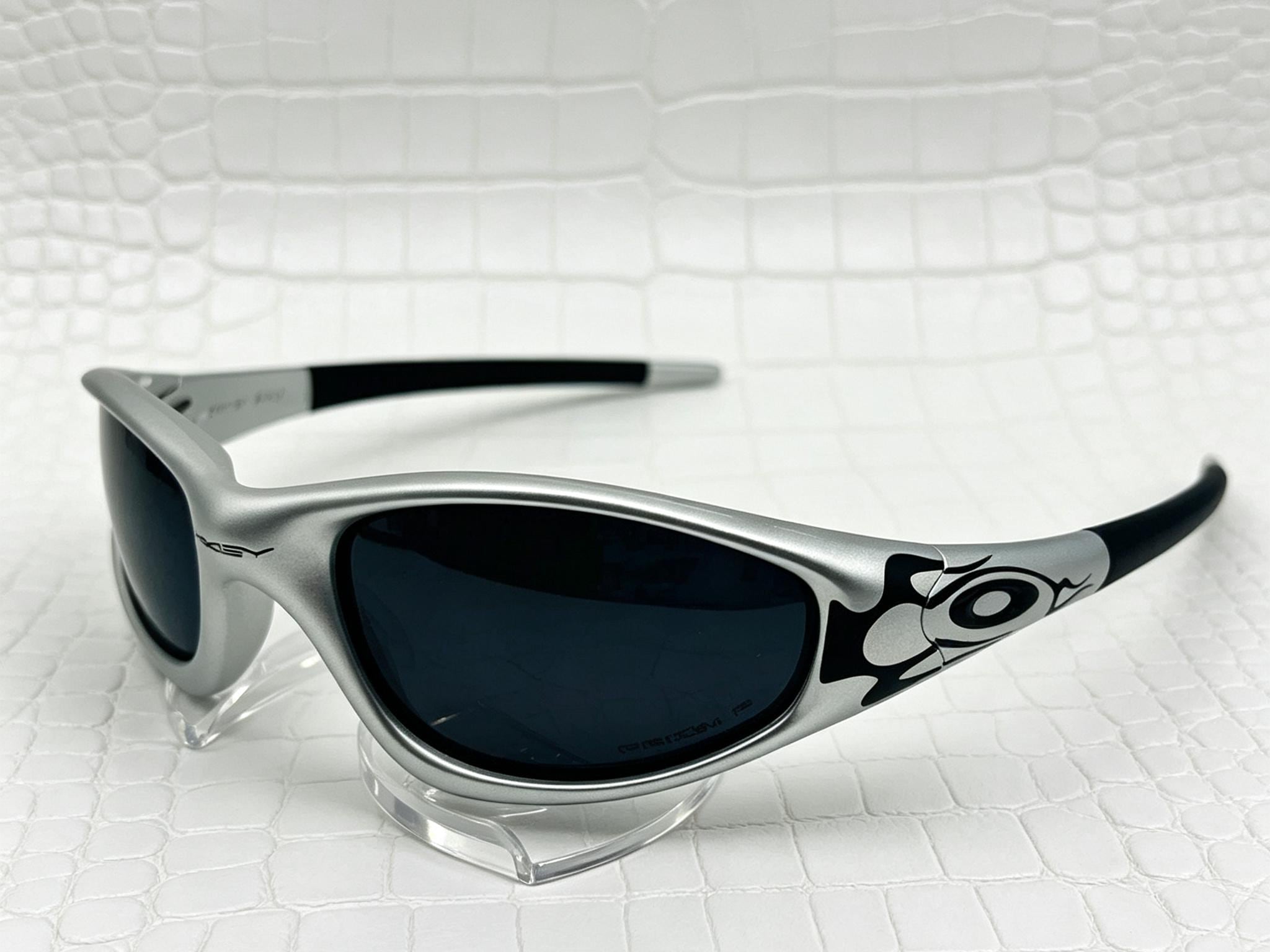 Oakley Straight Jacket - Etsy