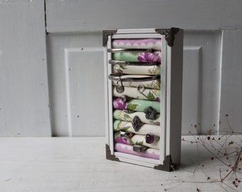 Ring and Bangle Bracelet Display Box w/ Vintage Linen Handkerchiefs - Purple Green Floral  - Jewelry Display - Storage - Organizer