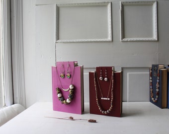 ONE Necklace Book Bust - Maroon - Purple - Necklace & Hook Earring Display Photo Prop - Jewelry Display for Market or Boutique