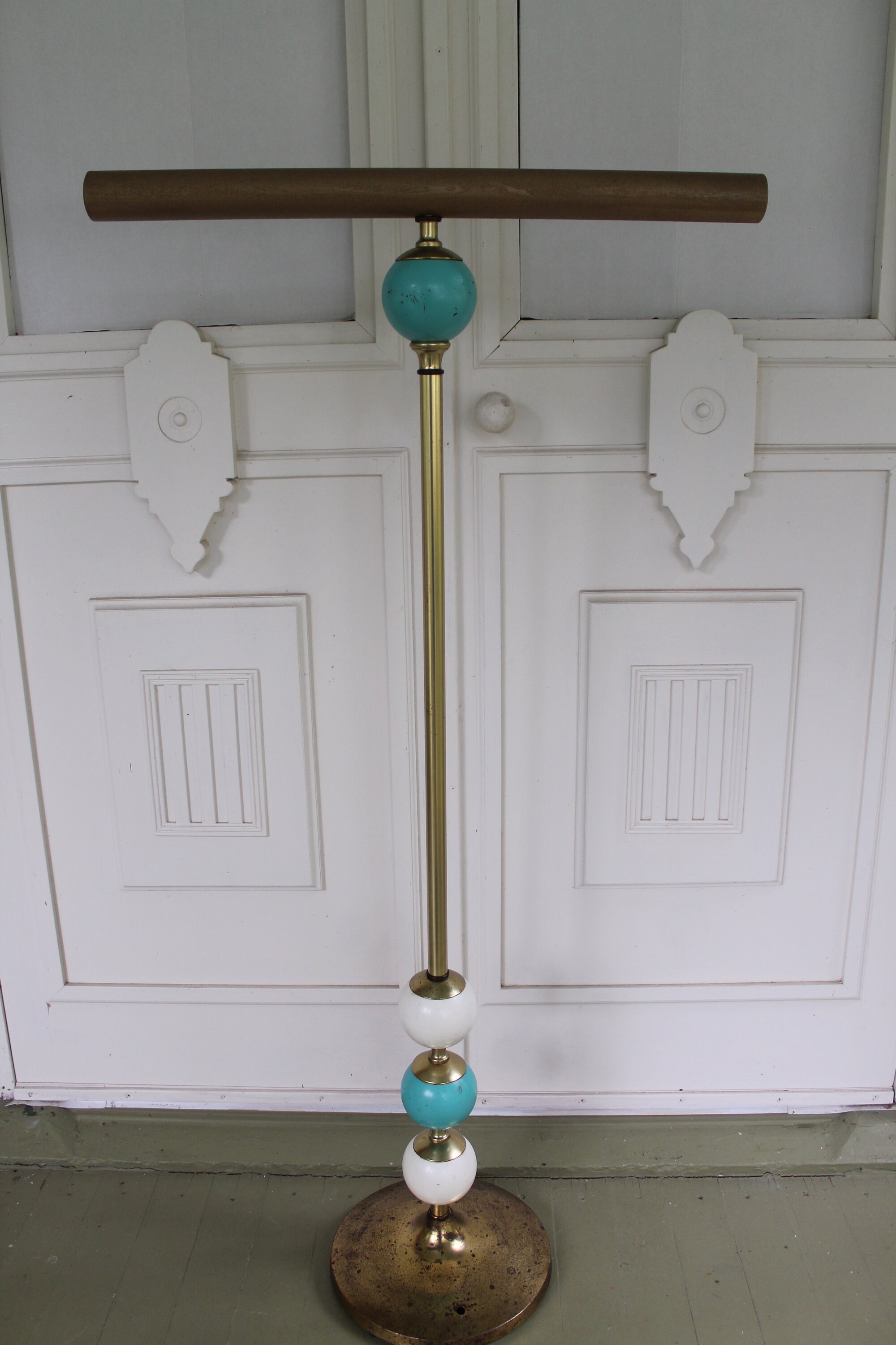 chrome tall jewelry stands chrome tall jewelry stands