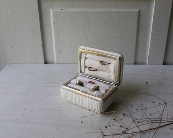 Ring Display Box - White Ceramic with Floral Design - White Eyelet Interior - Ring Holder - Upcycled Vintage - Handmade Jewelry Display Box