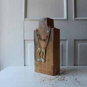 ONE Thick Freestanding Necklace Display Bust 13 Tall Salvaged Wood Rustic Brown Retail Jewelry Display Market Craft Fair Display image 2