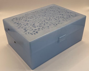 Vintage Lucite Fold Out Jewellery Box - Heppe Hudson Co