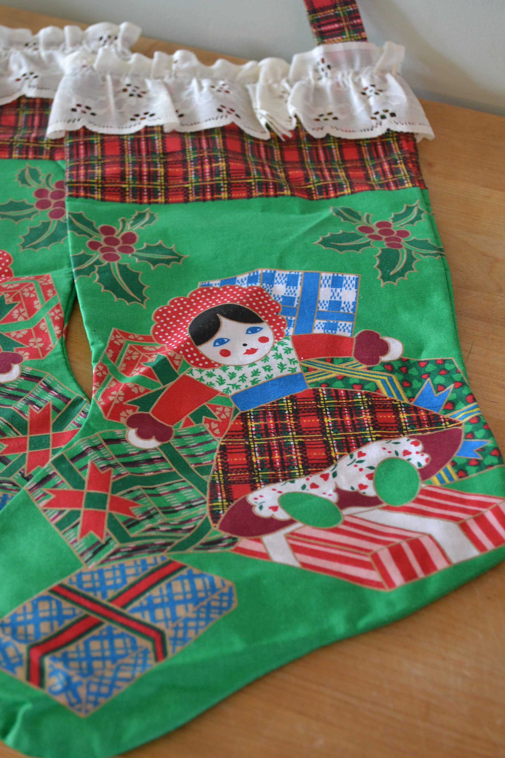 Set of 4 Vintage Screen Printed and Hand Sewn Christmas Stockings/4 ...