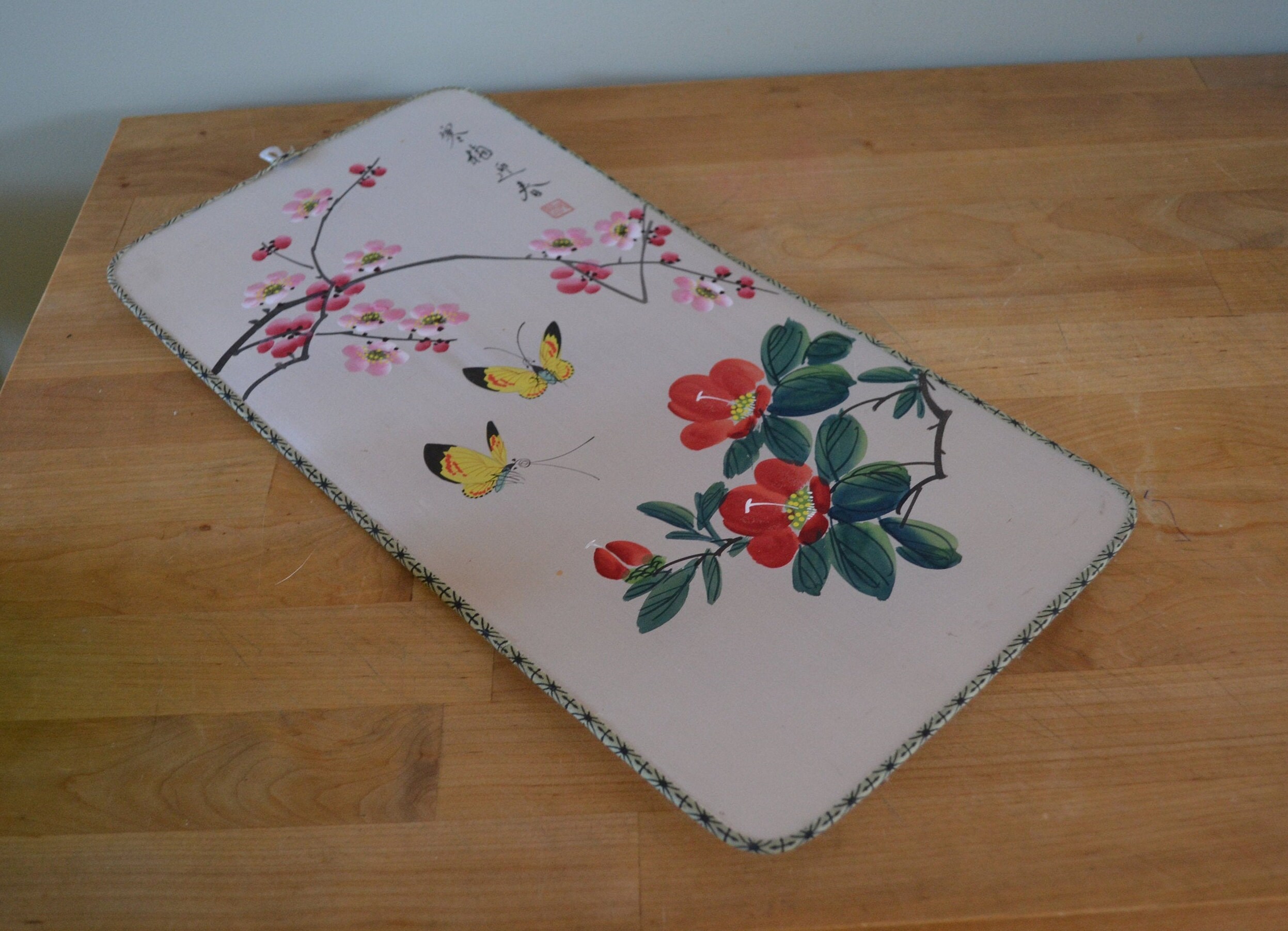 Hand Painted Japanese Silk Screen Wall Hanging/silk Butterfly Wall