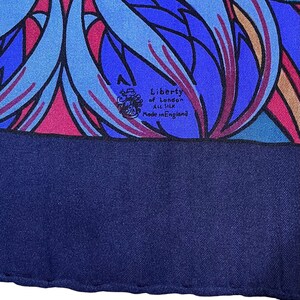 Liberty of London Vintage Printed Silk Twill Square Scarf zdjęcie 3