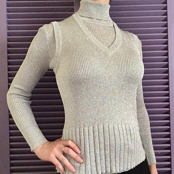 Rare Vintage 1960s Bamberger's Silver Turtleneck S