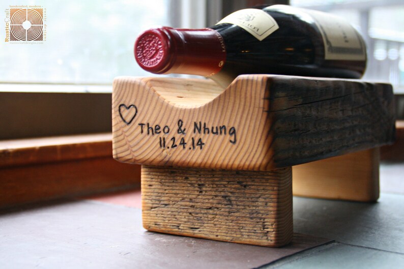 Reclaimed Wood Wine Rack- Single Wine Bottle - With personalization - Unique Wine Lovers Gift Personalized 