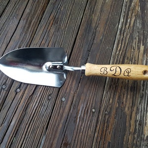 Personalized Garden Tool Set Hand Trowel Short Shovel Gardener Gift for mom Retirement Gifts Garden Knife Mother's Day Gift Hand Trowel Only