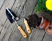 Personalized Garden Tool Set - Hand Trowel - Short Shovel- Gardener Gift for mom- Retirement Gifts - Garden Knife - Mother's Day Gift