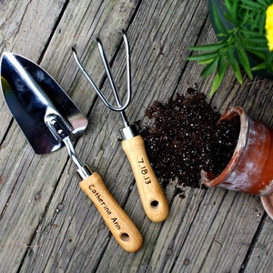 Personalized Garden Tool Set Hand Trowel Short Shovel Gardener Gift for ...