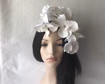 White Orchid Flower Fascinator hat for Bridal Flower Crown, Diner Blanc, Women Church hat, High Tea Party hat, British Fascinator