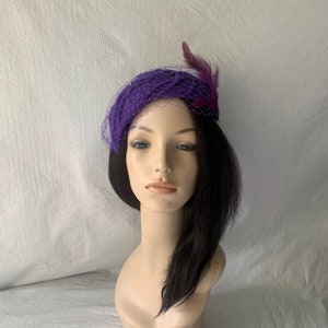 Purple vintage inspired 1950s-1960s half hat, purple Felt fascinator hat, Juliet cap hat, purple church hat, gift for women, Tea Party hat