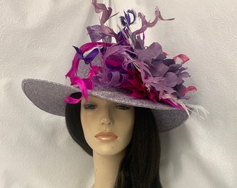 Purple wide Brim elegant feather Kentucky Derby hat, Mother of the bride hat, Wedding, church, Tea Party hat, races,  lilac, fancy races hat