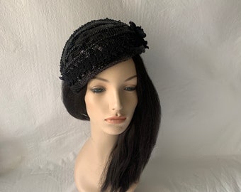 Schwarz Vintage inspiriert 1950er-1960er Halbhut für Braut Flapper Hochzeit Damen Hut Kirche Hut schwarz Stroh Mesh Fascinator Hut