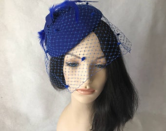 Blue Fascinator hat, Blue Bridal fascinator, Blue Felt hat, blue Fascinator hat, Blue pillbox hat, Ladies church hat, Blue hat with veil