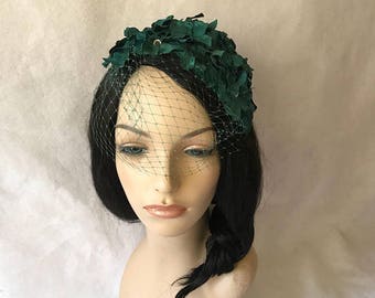 Emerald Green Vintage Calot style 1950s -1960s Fower Petal Half Hat with veil for weddings, church, derby tea party