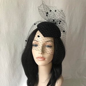 Black fascinator hat, Black Fascinator, Funeral Hat with Veil, Black Kentucky Derby Hat, Black Church hat, Tea Party Hat, wedding Fascinator